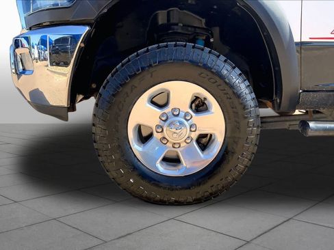 Used 2016 RAM 2500 Power Wagon w/ Luxury Group AWD/4WD image 11
