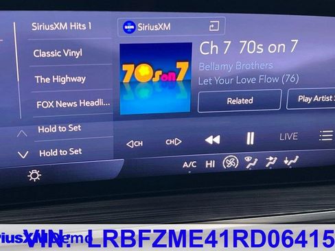 Used 2024 Buick Envision Preferred image 25