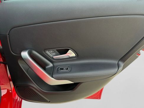 Used 2019 Mercedes-Benz A 220 image 30