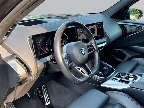 Used 2025 BMW X3 xDrive30i AWD/4WD image 17