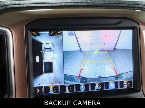 Used 2021 Chevrolet Silverado 2500 High Country w/ Z71 Off-Road Package AWD/4WD image 20