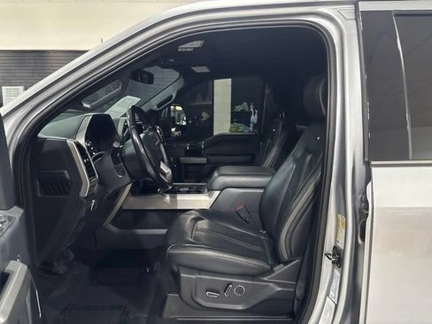 Used 2022 Ford F350 Platinum AWD/4WD image 11