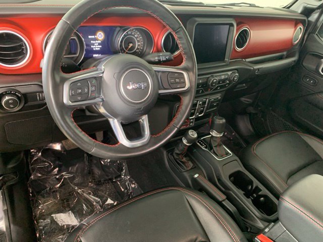 Used 2023 Jeep Gladiator Rubicon w/ Cold Weather Group AWD/4WD image 19