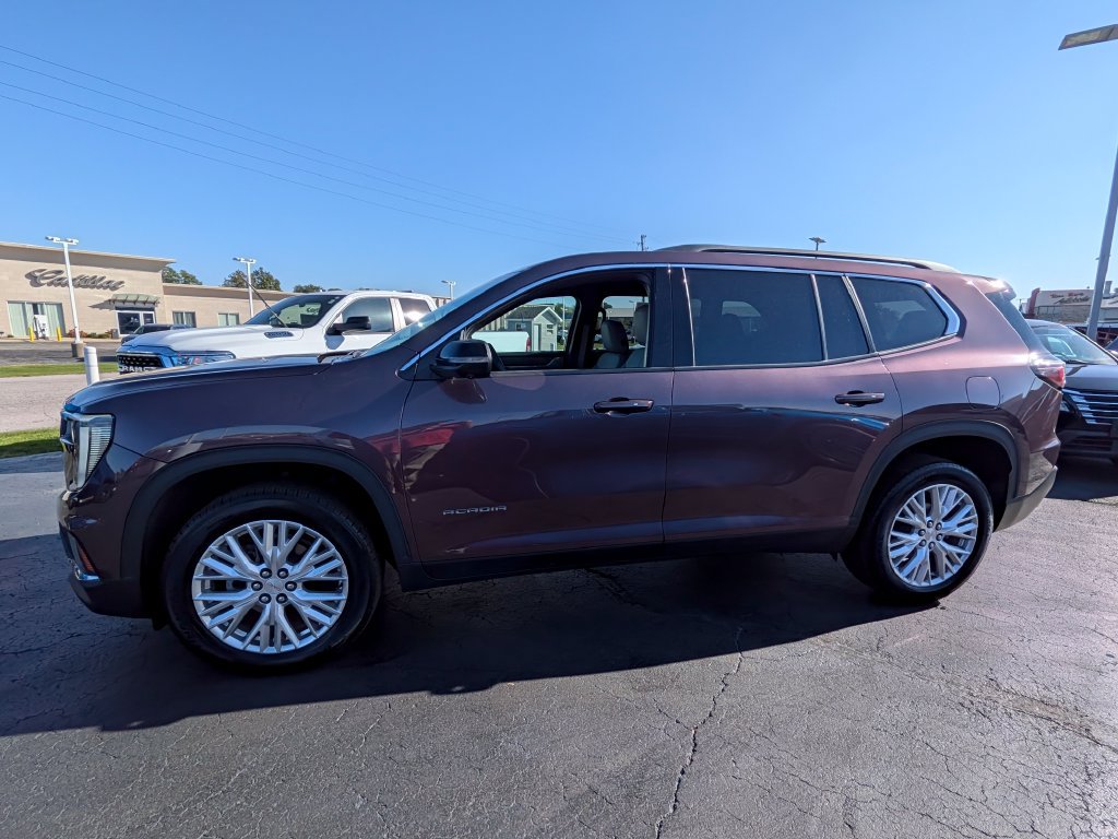Used 2024 GMC Acadia Elevation FWD image 4