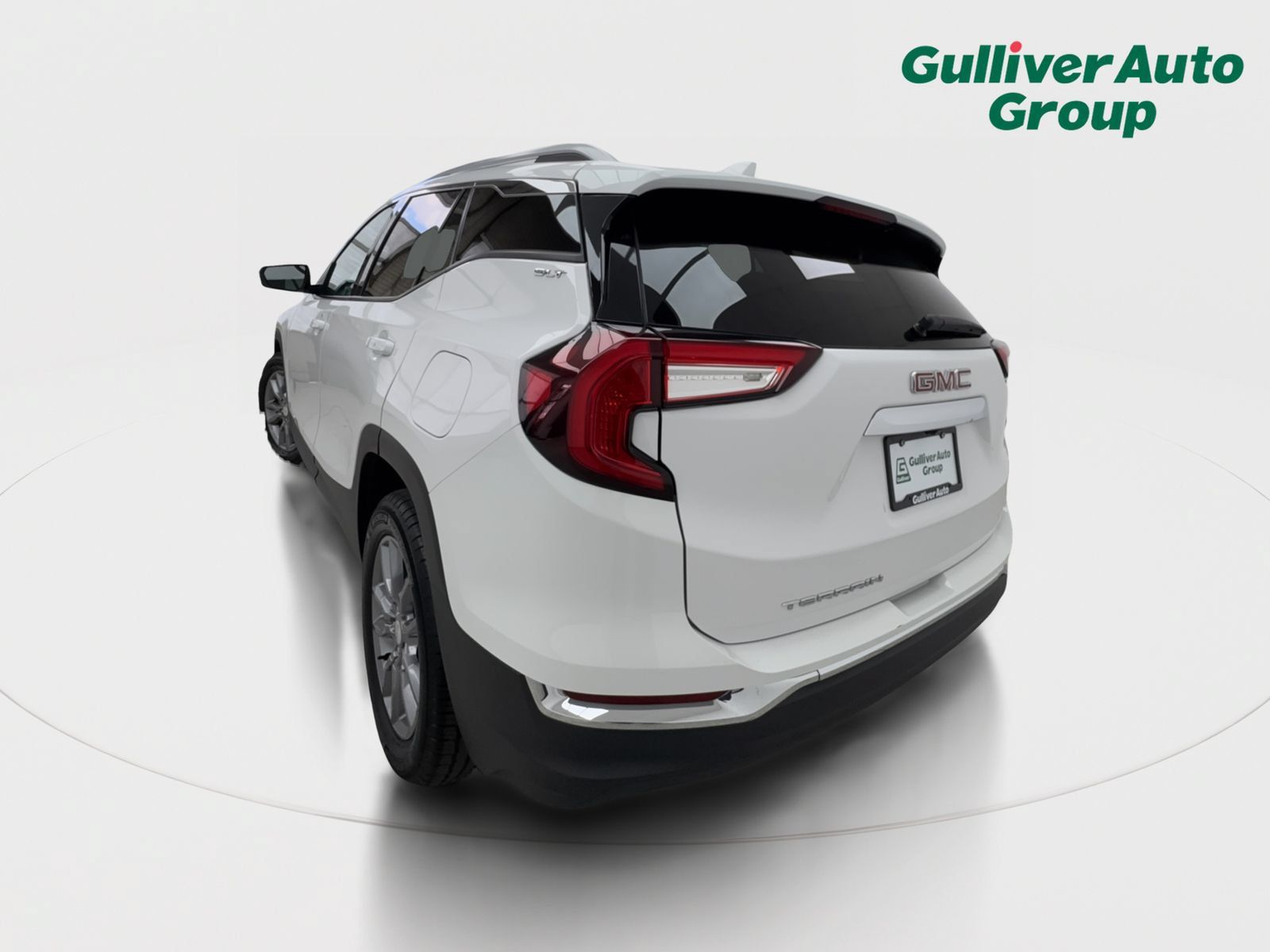 Used 2024 GMC Terrain SLT FWD image 5