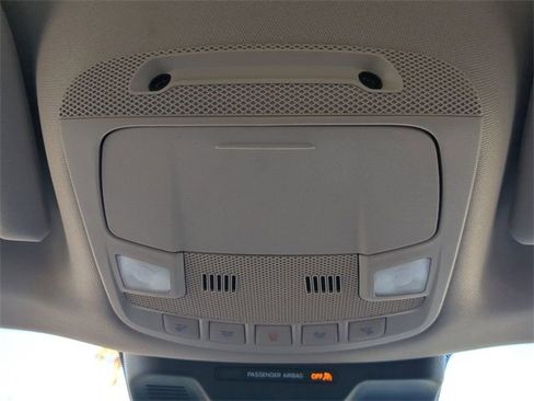 Used 2024 Ford Expedition Max XLT image 25