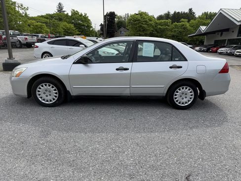 Used 2006 Honda Accord VP image 2