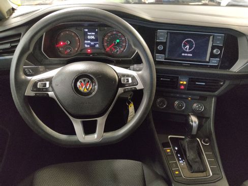 Used 2019 Volkswagen Jetta S w/ Driver Assistance Package image 22