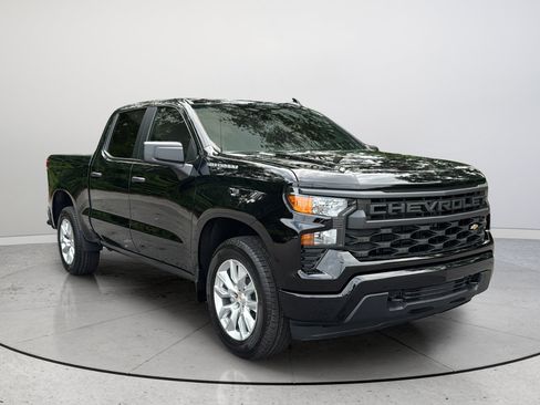 New 2026 Chevrolet Silverado 1500 Custom RWD image 1