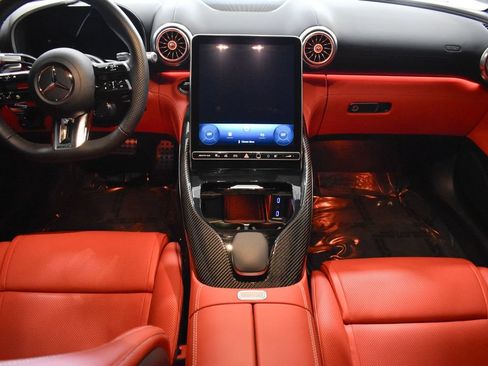 Certified 2025 Mercedes-Benz SL 63 AMG S e Performance 4MATIC image 24