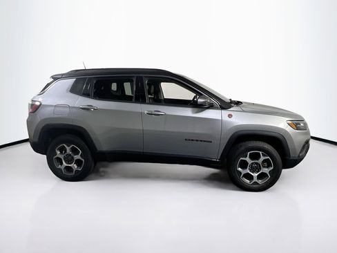 Used 2022 Jeep Compass Trailhawk w/ Trailhawk Convenience Group image 4