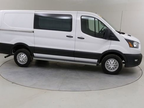 Certified 2023 Ford Transit 250 Low Roof AWD w/ Exterior Upgrade Package image 5