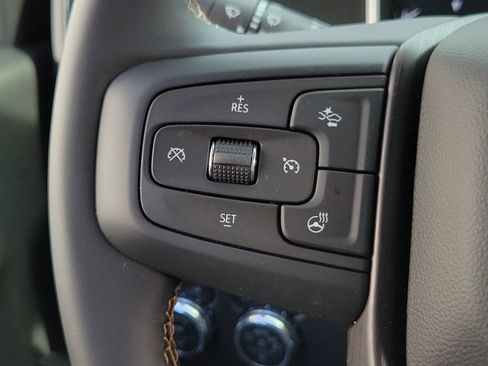 New 2026 GMC Sierra 2500 AT4 w/ AT4 Premium Plus Package AWD/4WD image 24