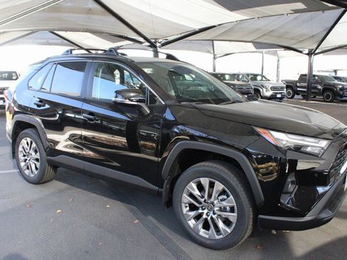 New 2025 Toyota RAV4 XLE Premium image 12