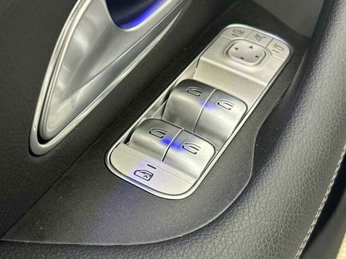 Certified 2025 Mercedes-Benz GLS 450 4MATIC image 12