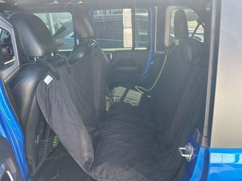 Used 2021 Jeep Wrangler Unlimited Rubicon image 12