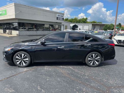 Used 2022 Nissan Altima 2.5 SV FWD image 4