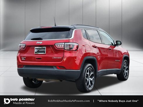 Used 2025 Jeep Compass Limited AWD/4WD image 25