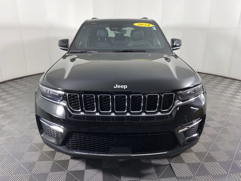 Used 2024 Jeep Grand Cherokee Limited AWD/4WD image 13