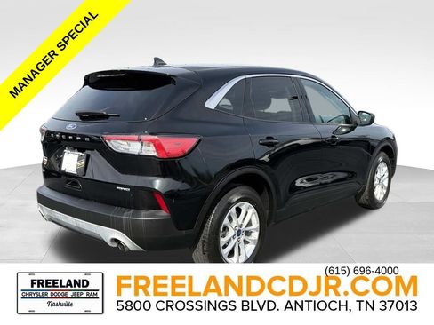 Used 2022 Ford Escape SE AWD/4WD image 3
