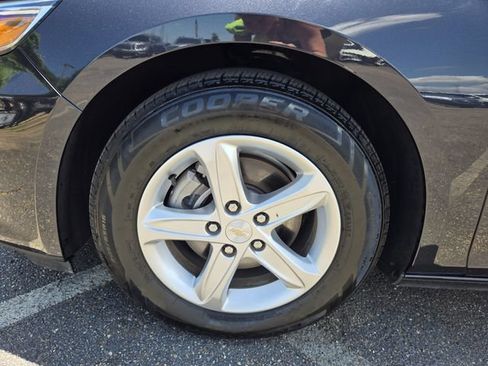 Used 2023 Chevrolet Malibu LS w/ Driver Confidence Package FWD image 24