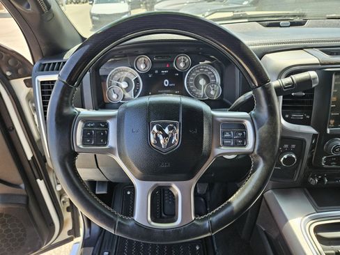 Used 2016 RAM 2500 Limited AWD/4WD image 25