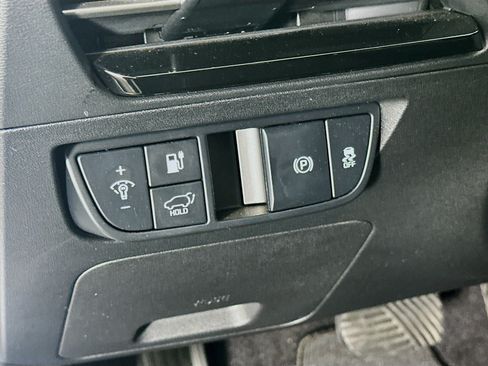 Used 2023 Kia EV6 Wind w/ Wind Technology Package RWD image 17