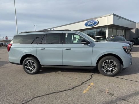 New 2026 Ford Expedition Max Active AWD/4WD image 2
