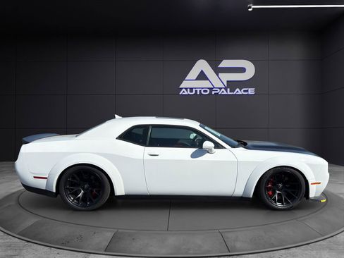 Used 2021 Dodge Challenger R/T Scat Pack image 8