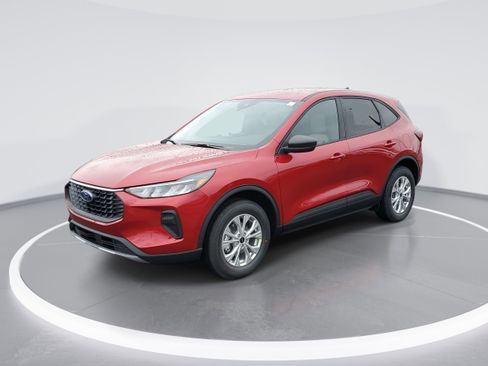 New 2026 Ford Escape Active w/ Cold Weather Package image 2