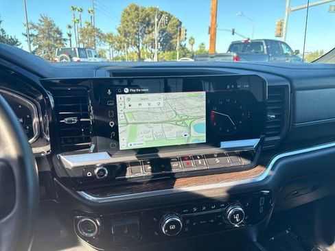 Used 2026 GMC Sierra 1500 Elevation w/ Preferred Package AWD/4WD image 17