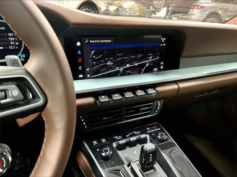 Used 2025 Porsche 911 Carrera image 19