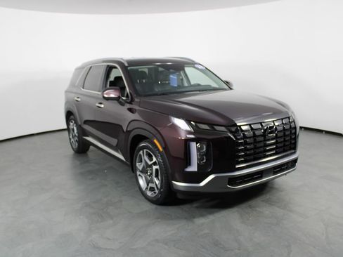 Used 2023 Hyundai Palisade Limited w/ Cargo Package AWD/4WD image 14