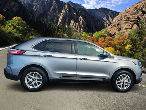 Used 2023 Ford Edge SEL AWD/4WD image 2