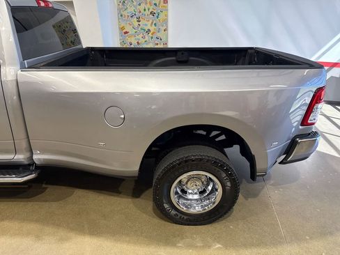 Used 2021 RAM 3500 Big Horn image 50