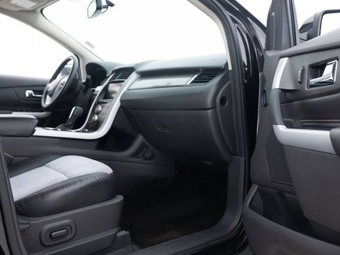 Used 2014 Ford Edge SEL w/ Equipment Group 205A FWD image 30