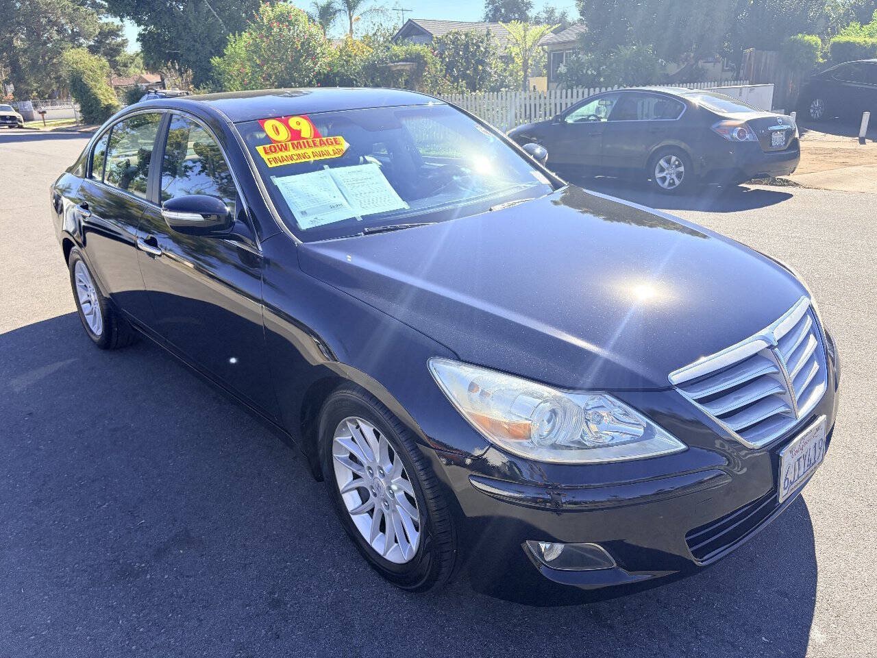 Used 2009 Hyundai Genesis 3.8 RWD image 9