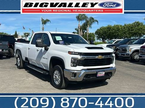 Used 2025 Chevrolet Silverado 2500 LT w/ Convenience Package image 1