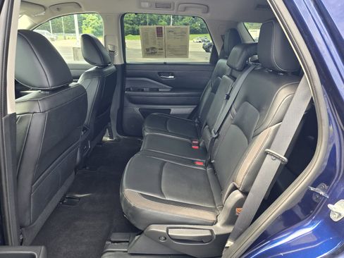 Certified 2022 Nissan Pathfinder SL AWD/4WD image 12