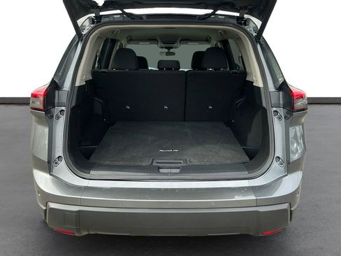 Used 2026 Nissan Rogue SV image 24