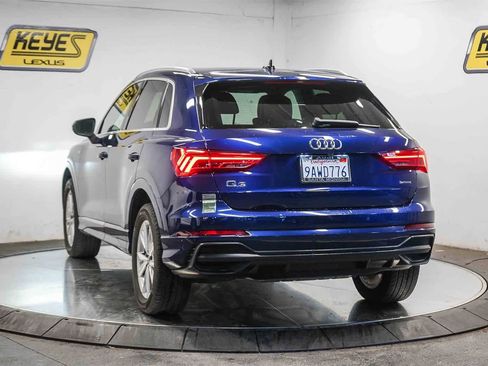 Used 2022 Audi Q3 2.0T Premium Plus image 2