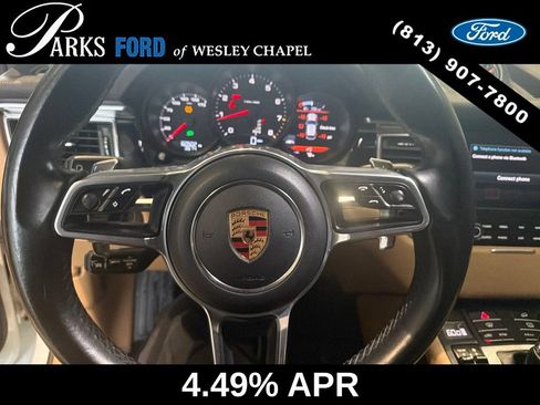 Used 2018 Porsche Macan Sport Edition AWD/4WD image 10