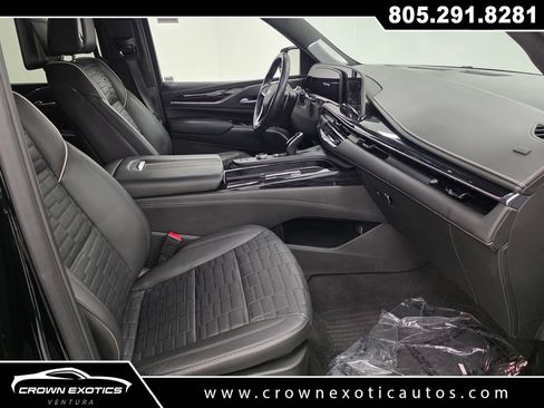 Used 2024 Cadillac Escalade V w/ LPO, ONYX Package AWD/4WD image 15