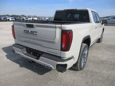 New 2026 GMC Sierra 1500 Denali Ultimate AWD/4WD image 5
