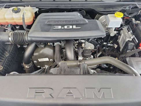 Used 2023 RAM 1500 Big Horn image 11