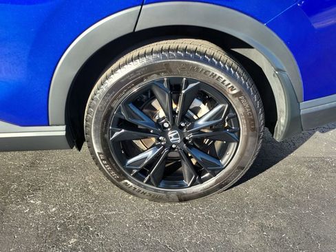 Used 2023 Honda CR-V Sport Touring image 5