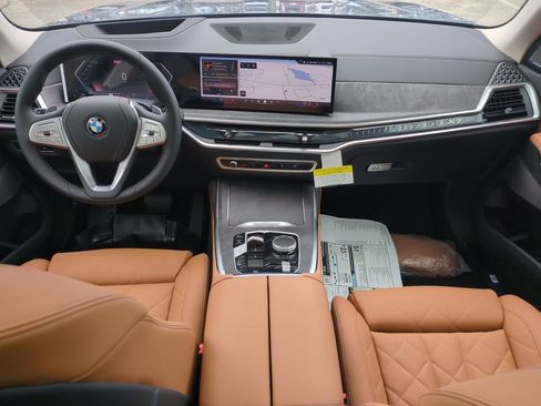 New 2026 BMW X7 xDrive40i image 14
