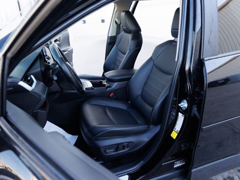 Used 2024 Toyota RAV4 Limited image 44