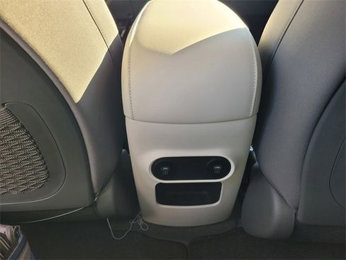 New 2026 Hyundai Ioniq 5 SE image 19