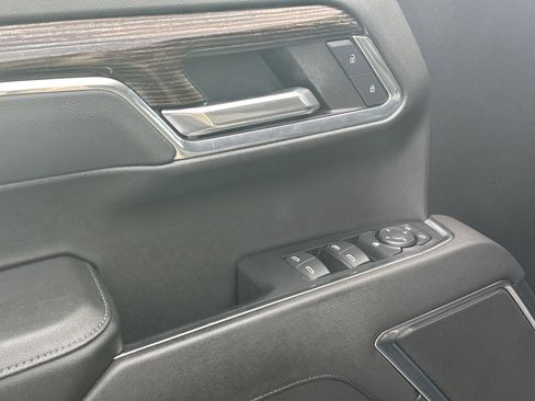 Certified 2023 GMC Sierra 1500 Elevation image 12